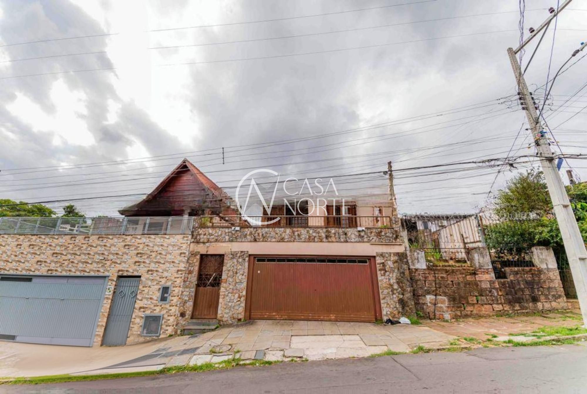 Casa à venda com 3 quartos, 166m², 2 vagas, Rua Bibiano de Almeida no bairro Glória em Porto Alegre