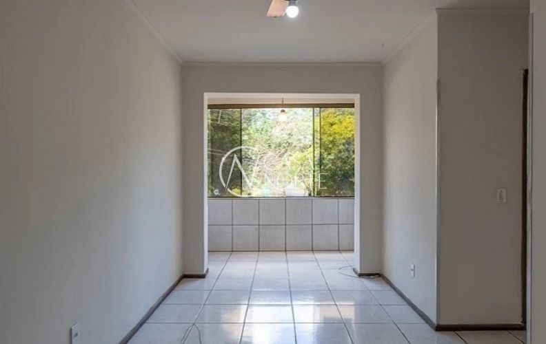 Apartamento à venda com 2 quartos, 58m², 1 vaga, Rua Doutor Deoclécio Pereira no bairro Jardim Floresta em Porto Alegre
