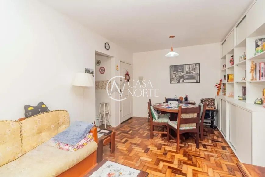 Apartamento à venda com 2 quartos, 58m², Rua Coronel João Corrêa no bairro Passo da Areia em Porto Alegre