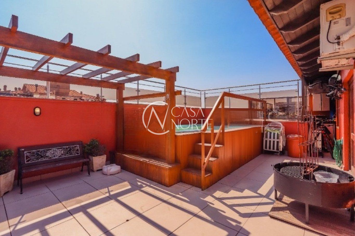 Cobertura à venda com 3 quartos, 206m², 1 suíte, 1 vaga, Avenida Assis Chateaubriand no bairro São Sebastião em Porto Alegre