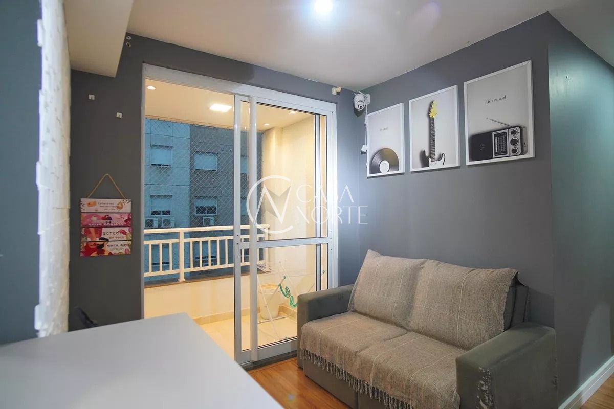 Apartamento à venda com 2 quartos, 52m², 1 suíte, 1 vaga, Rua Airton Ferreira da Silva no bairro Farrapos em Porto Alegre