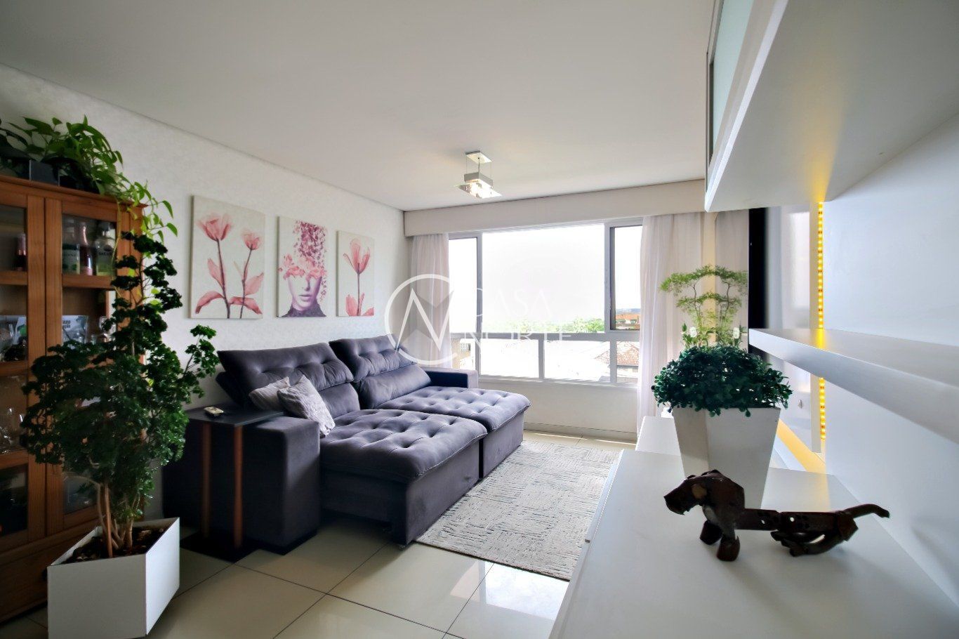 Apartamento à venda com 2 quartos, 76m², 1 suíte, 1 vaga, Rua Ouro Preto no bairro Jardim Floresta em Porto Alegre