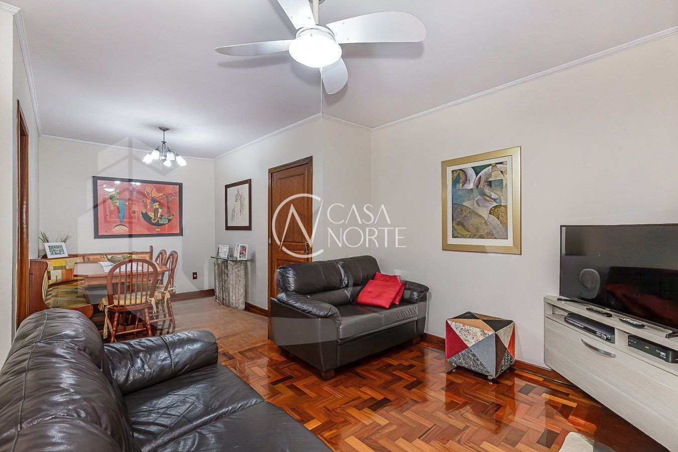 Apartamento à venda com 3 quartos, 96m², 1 suíte, 2 vagas, Rua Engenheiro Sadi Castro no bairro Sarandi em Porto Alegre