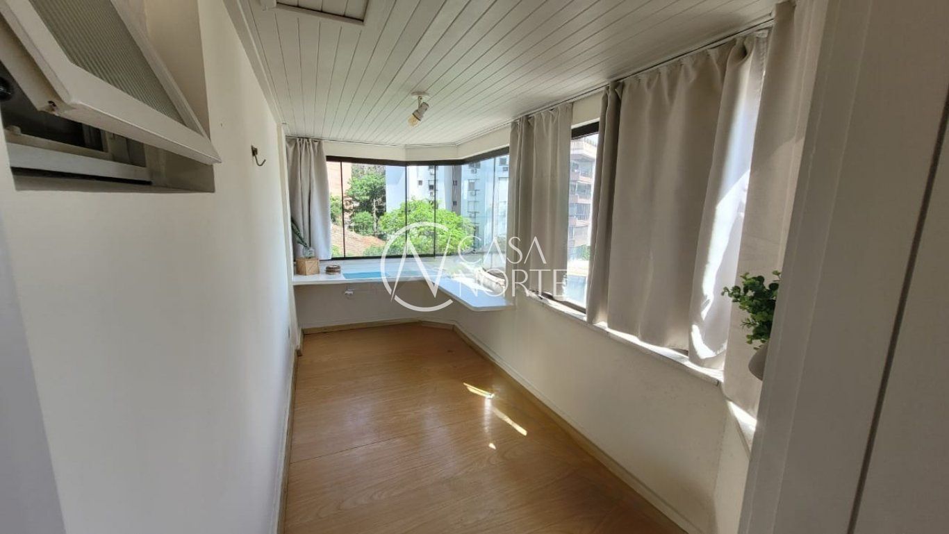 Apartamento à venda com 1 quarto, 58m², 1 vaga, Avenida Goethe no bairro Rio Branco em Porto Alegre