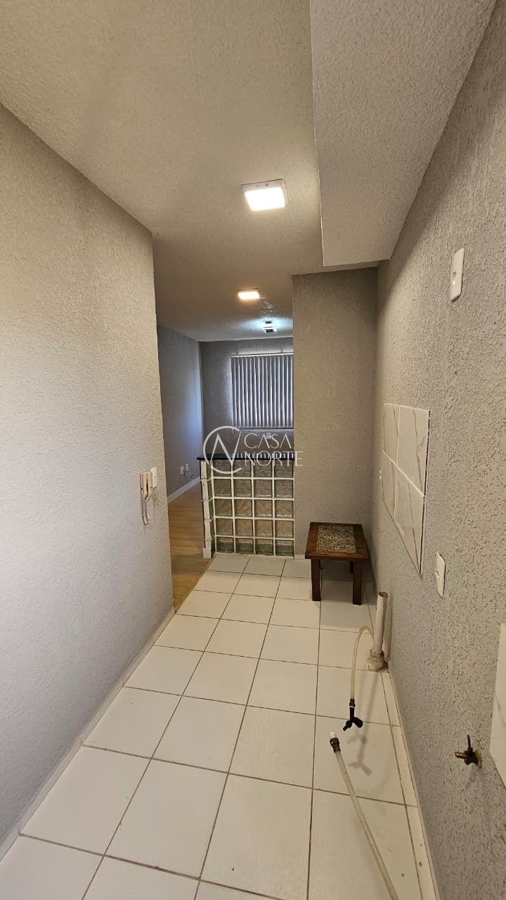 Apartamento à venda com 2 quartos, 40m², 1 vaga, Avenida Francisco Silveira Bitencourt no bairro Sarandi em Porto Alegre