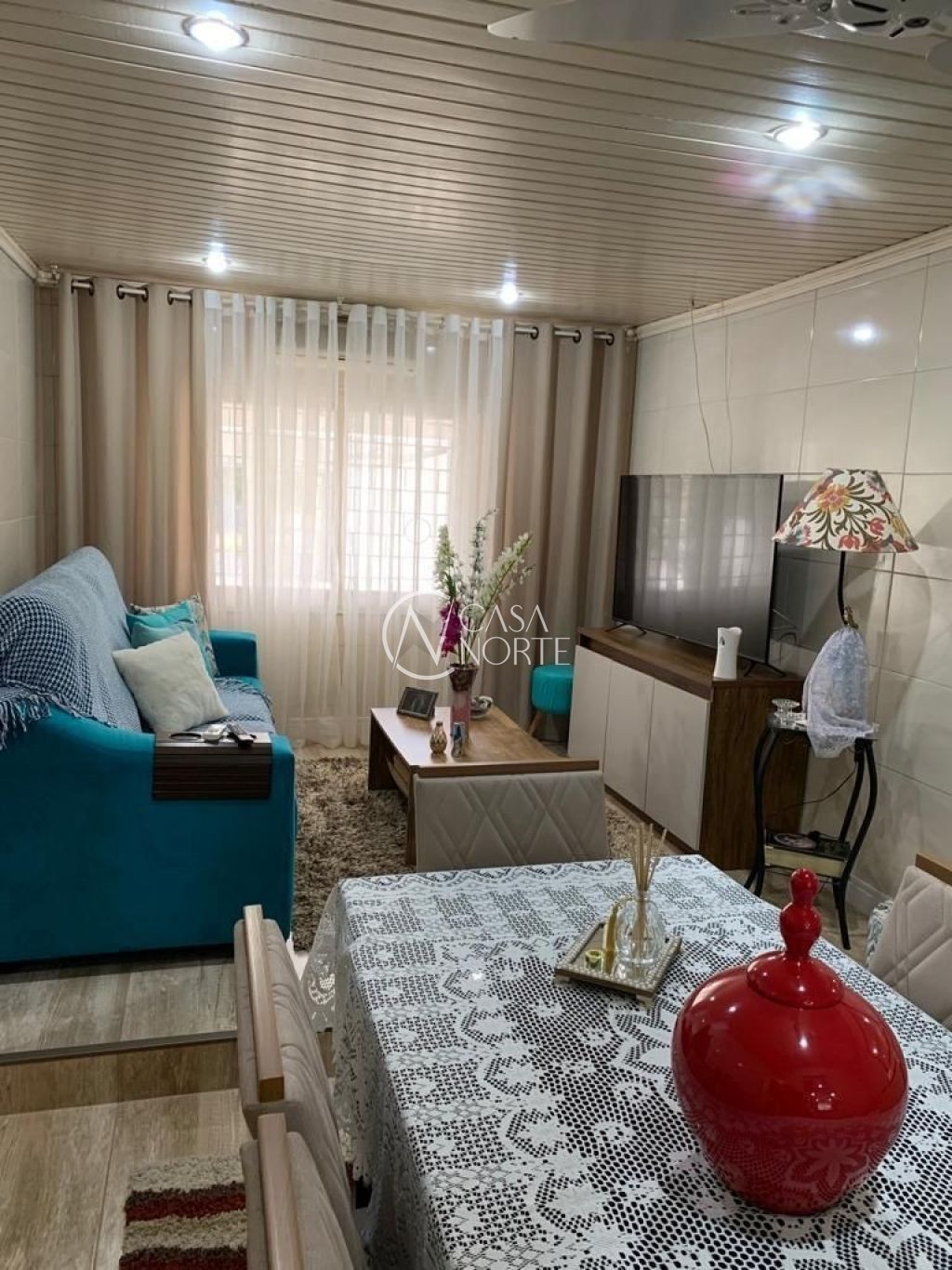 Casa à venda com 3 quartos, 110m², 2 vagas, Avenida Toledo Piza no bairro Sarandi em Porto Alegre