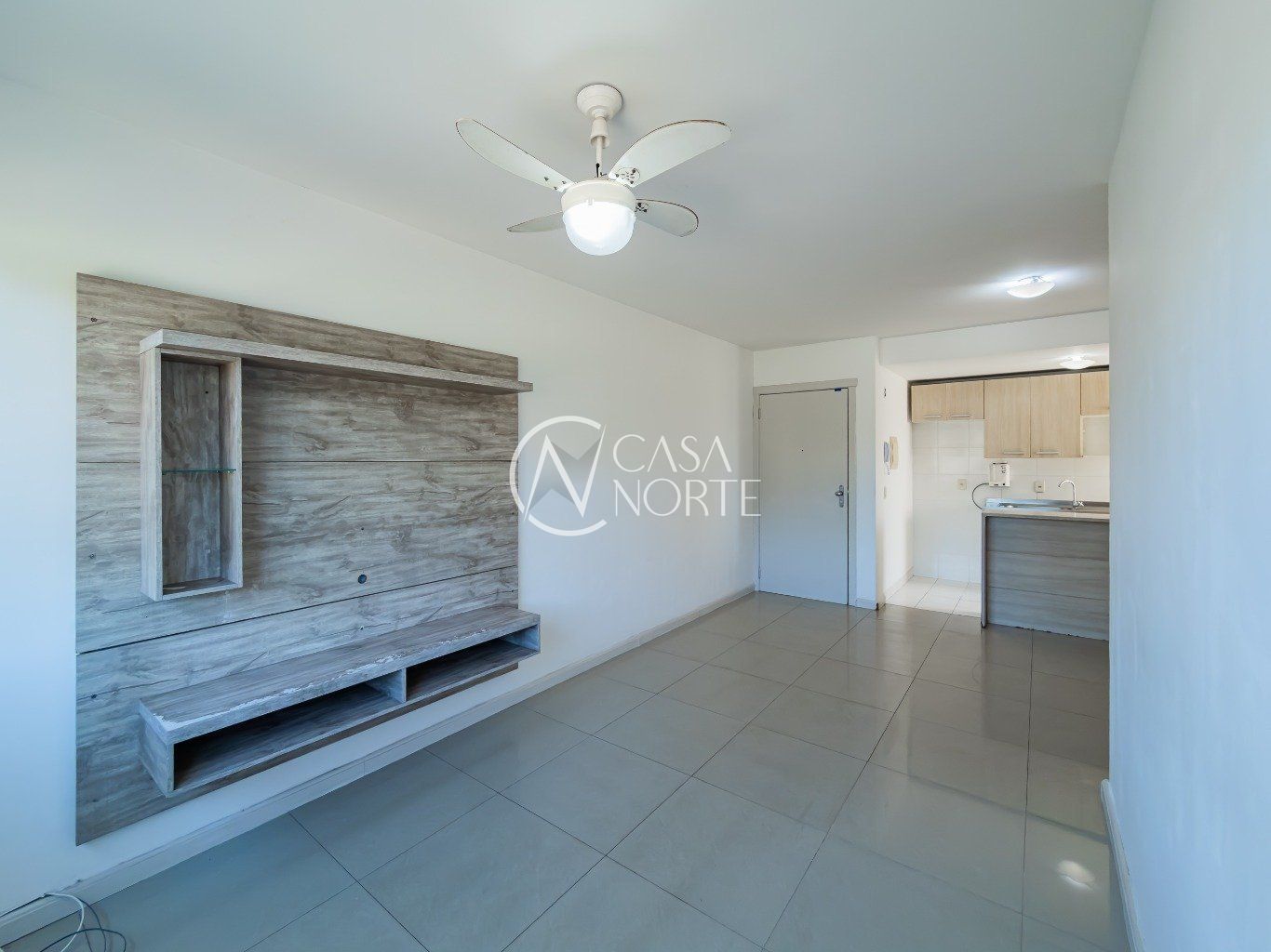 Apartamento à venda com 3 quartos, 68m², 1 suíte, 1 vaga, Avenida Dom Cláudio José Gonçalves Ponce de Leão no bairro Vila Ipiranga em Porto Alegre