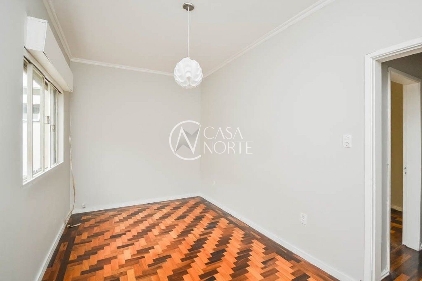 Apartamento à venda com 2 quartos, 69m², Avenida Getúlio Vargas no bairro Menino Deus em Porto Alegre