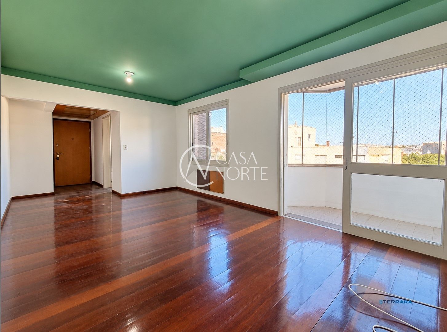 Apartamento à venda com 2 quartos, 80m², 1 suíte, 1 vaga, Rua Coronel Fernando Machado no bairro Centro Histórico em Porto Alegre