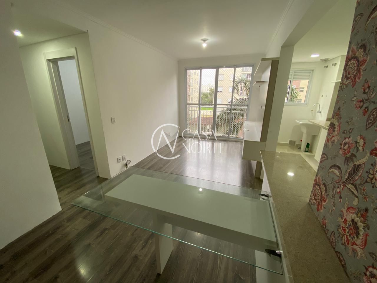 Apartamento à venda com 2 quartos, 57m², 1 suíte, 1 vaga, Rua Walton Pontes Carpes no bairro Vila Nova em Porto Alegre