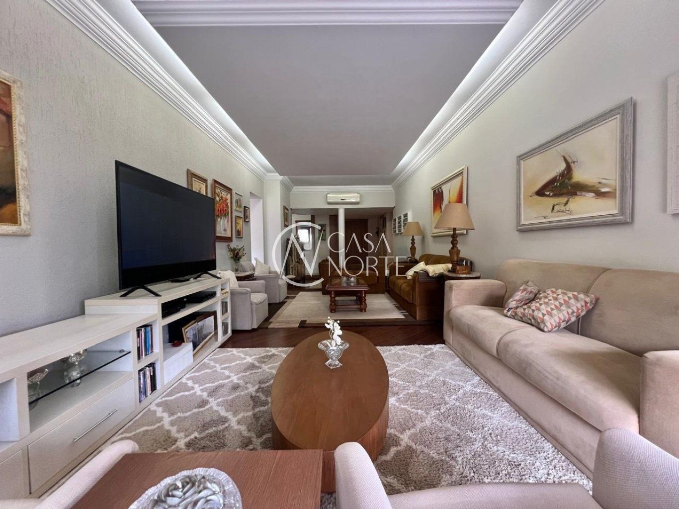 Apartamento à venda com 4 quartos, 223m², 1 suíte, 2 vagas, Rua Professor Cristiano Fischer no bairro Jardim do Salso em Porto Alegre