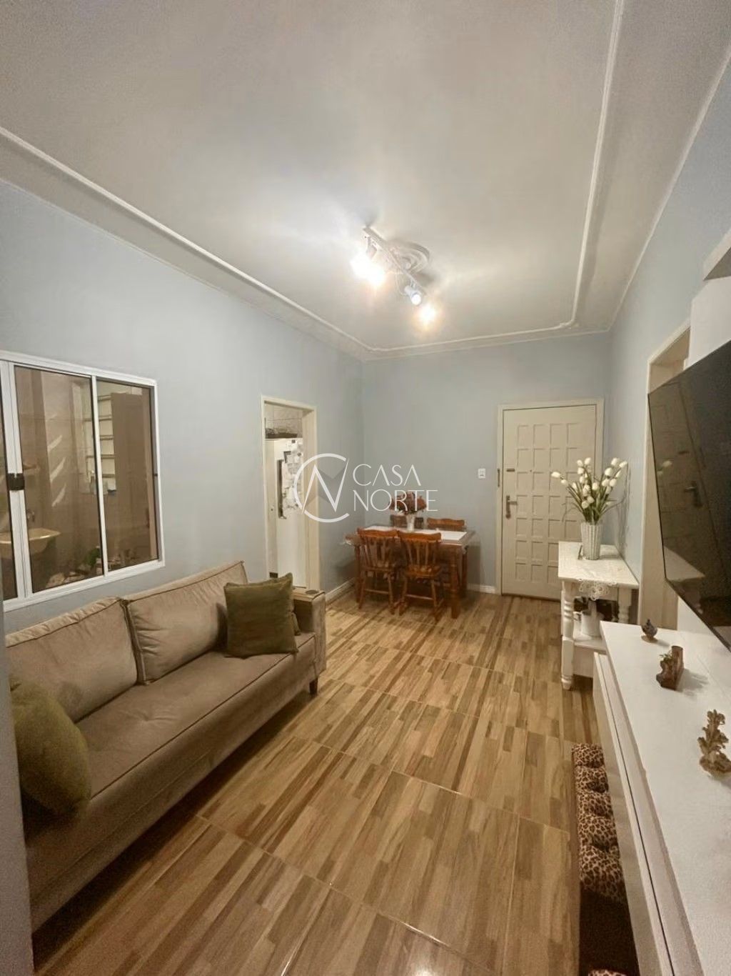 Apartamento à venda com 2 quartos, 48m², Rua Adão Baino no bairro Cristo Redentor em Porto Alegre