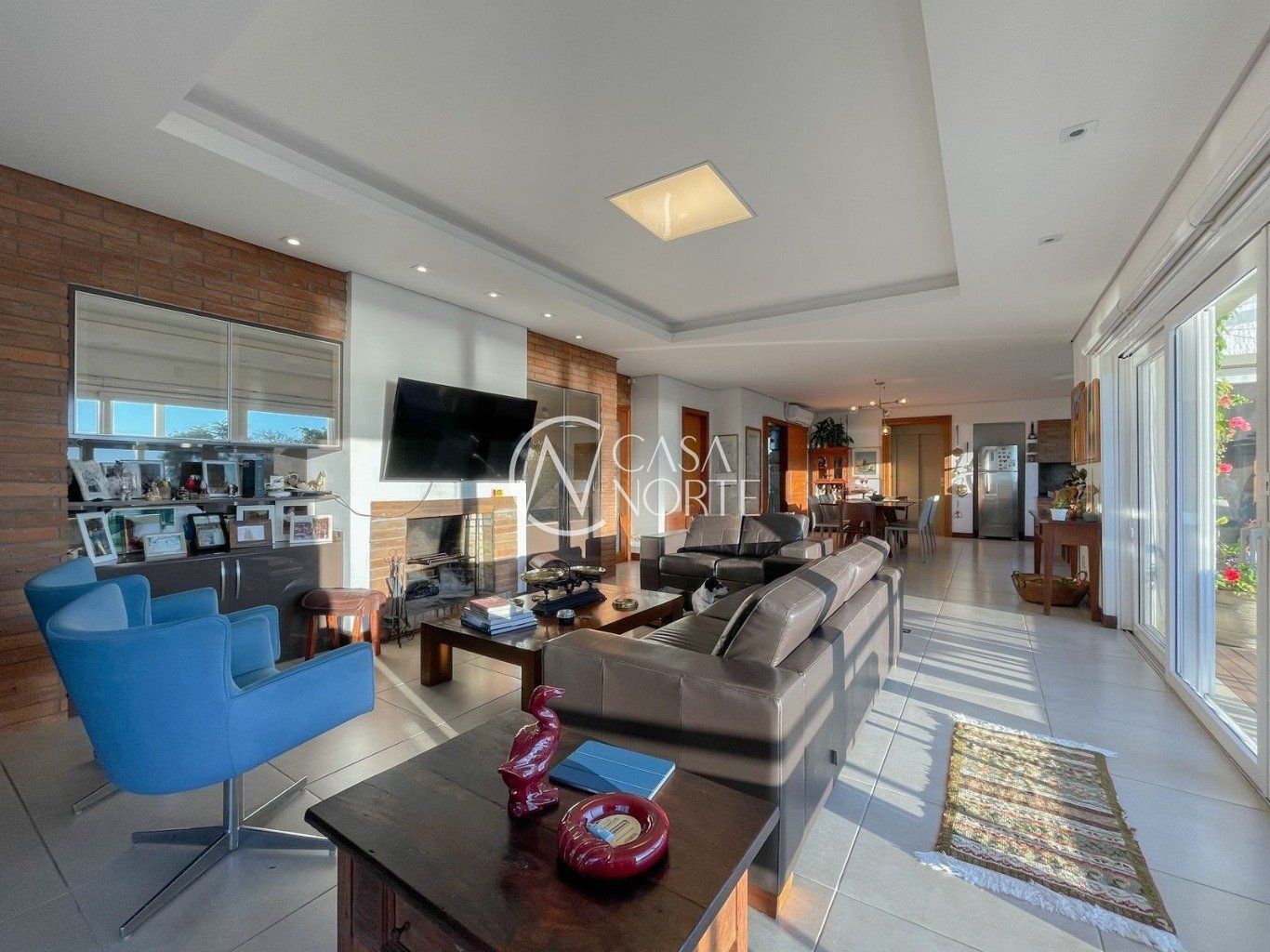 Casa à venda com 4 quartos, 339m², 3 suítes, 4 vagas, Rua Rádio e Travessa Gaúcha no bairro Santa Tereza em Porto Alegre