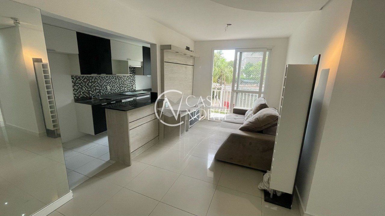 Apartamento à venda com 3 quartos, 72m², 1 suíte, 1 vaga, Rua Doutor Carlos Renato Rua Fonseca no bairro Jardim Sabará em Porto Alegre