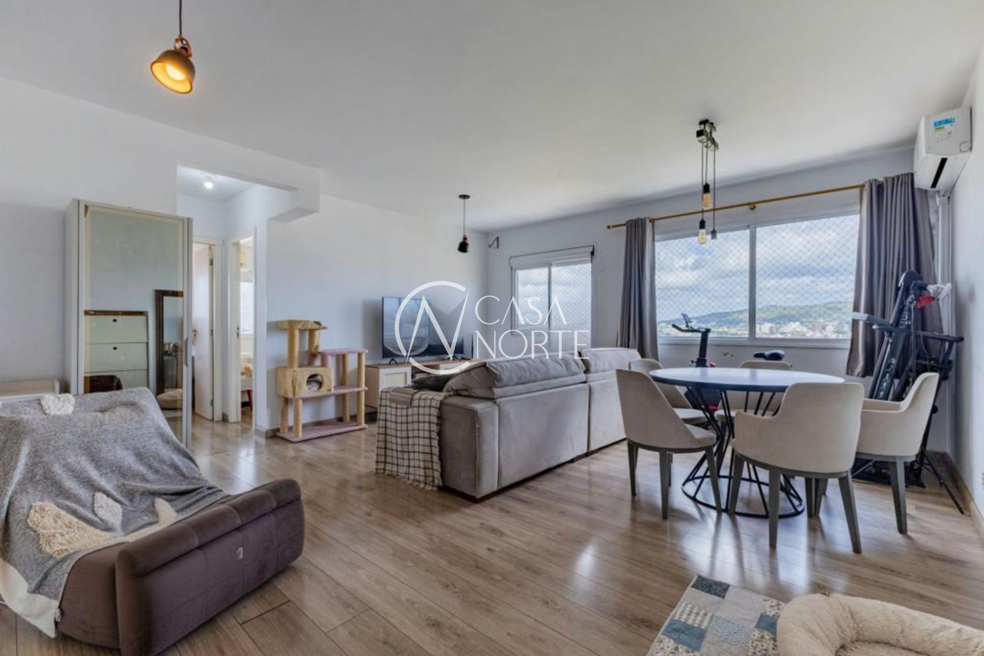 Apartamento à venda com 3 quartos, 68m², 1 suíte, 2 vagas, Avenida Dom Cláudio José Gonçalves Ponce de Leão no bairro Vila Ipiranga em Porto Alegre