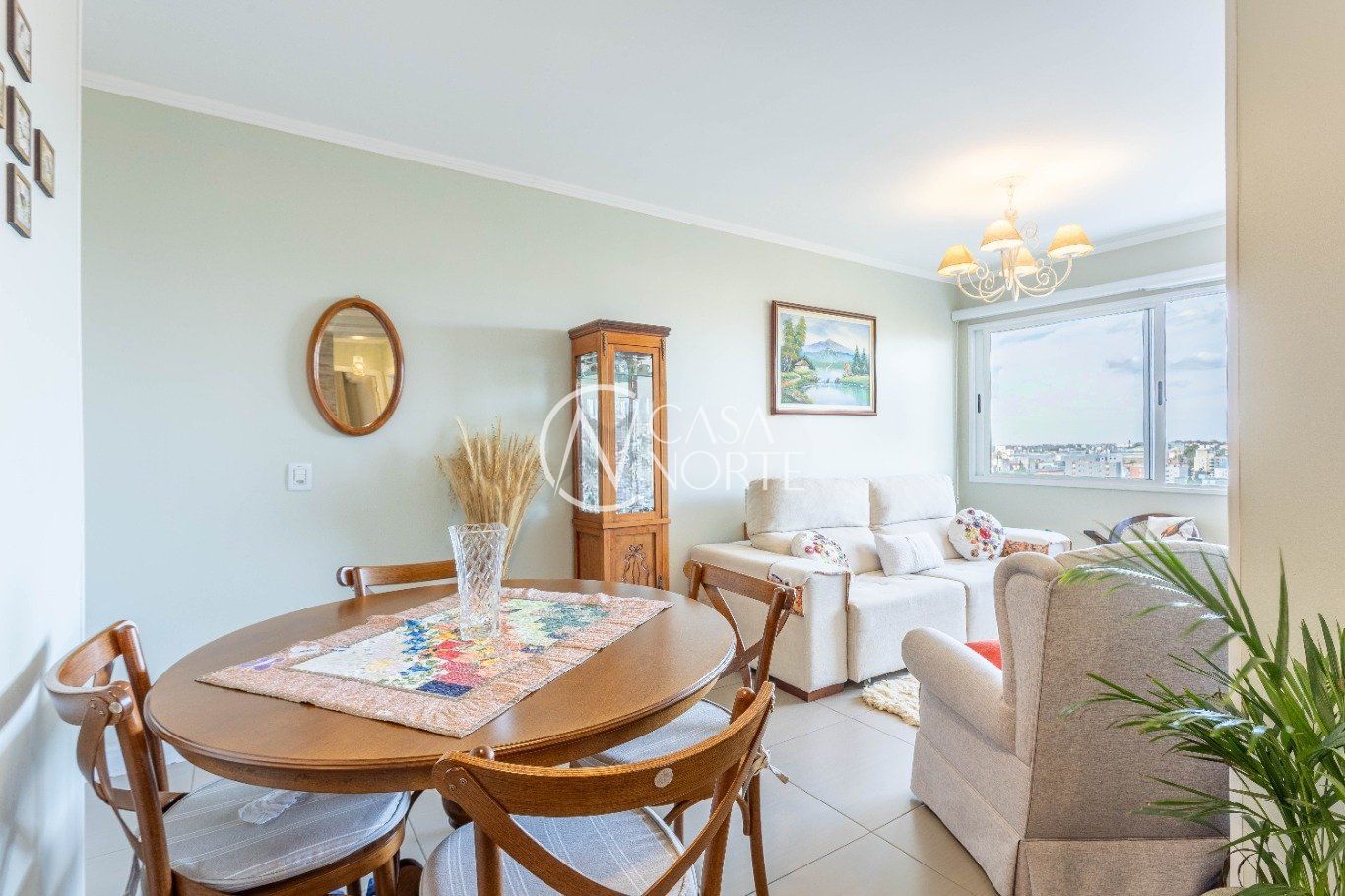 Apartamento à venda com 3 quartos, 68m², 1 suíte, 1 vaga, Avenida Dom Cláudio José Gonçalves Ponce de Leão no bairro Vila Ipiranga em Porto Alegre