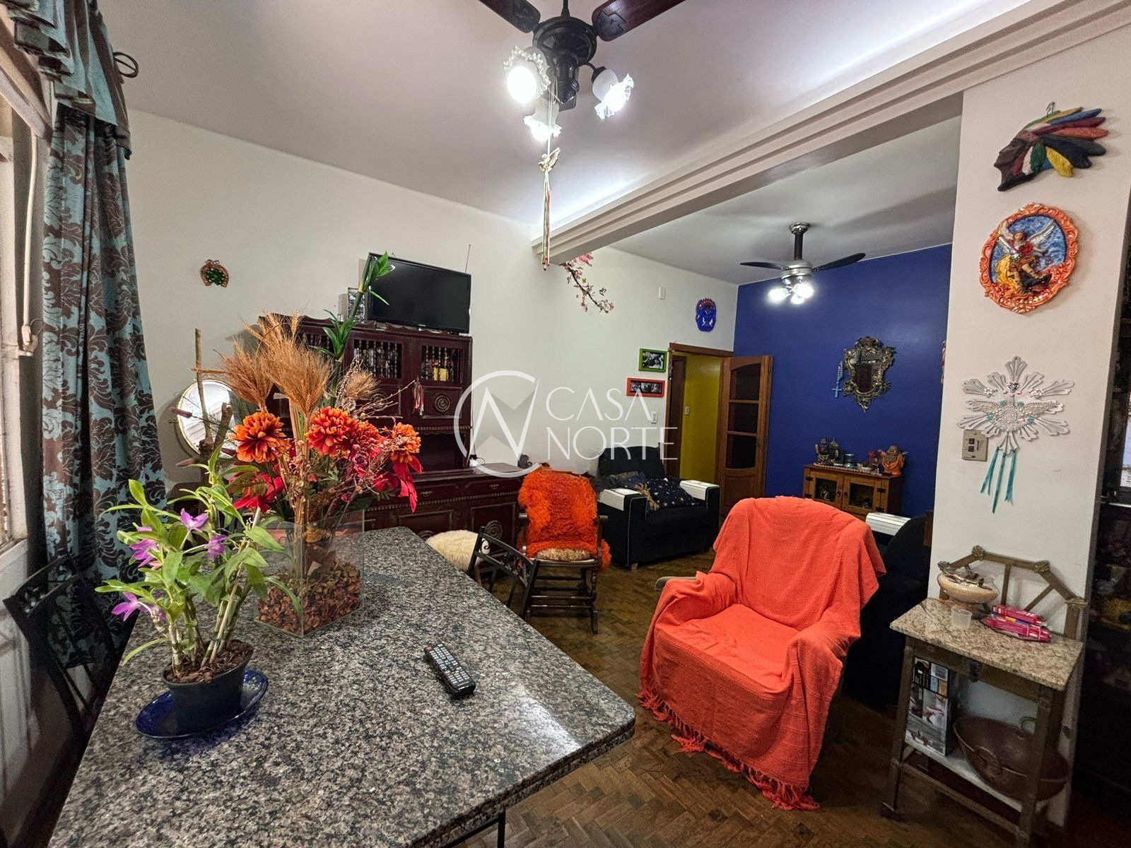 Apartamento à venda com 3 quartos, 83m², 1 suíte, 1 vaga, Rua Felipe de Oliveira no bairro Petrópolis em Porto Alegre