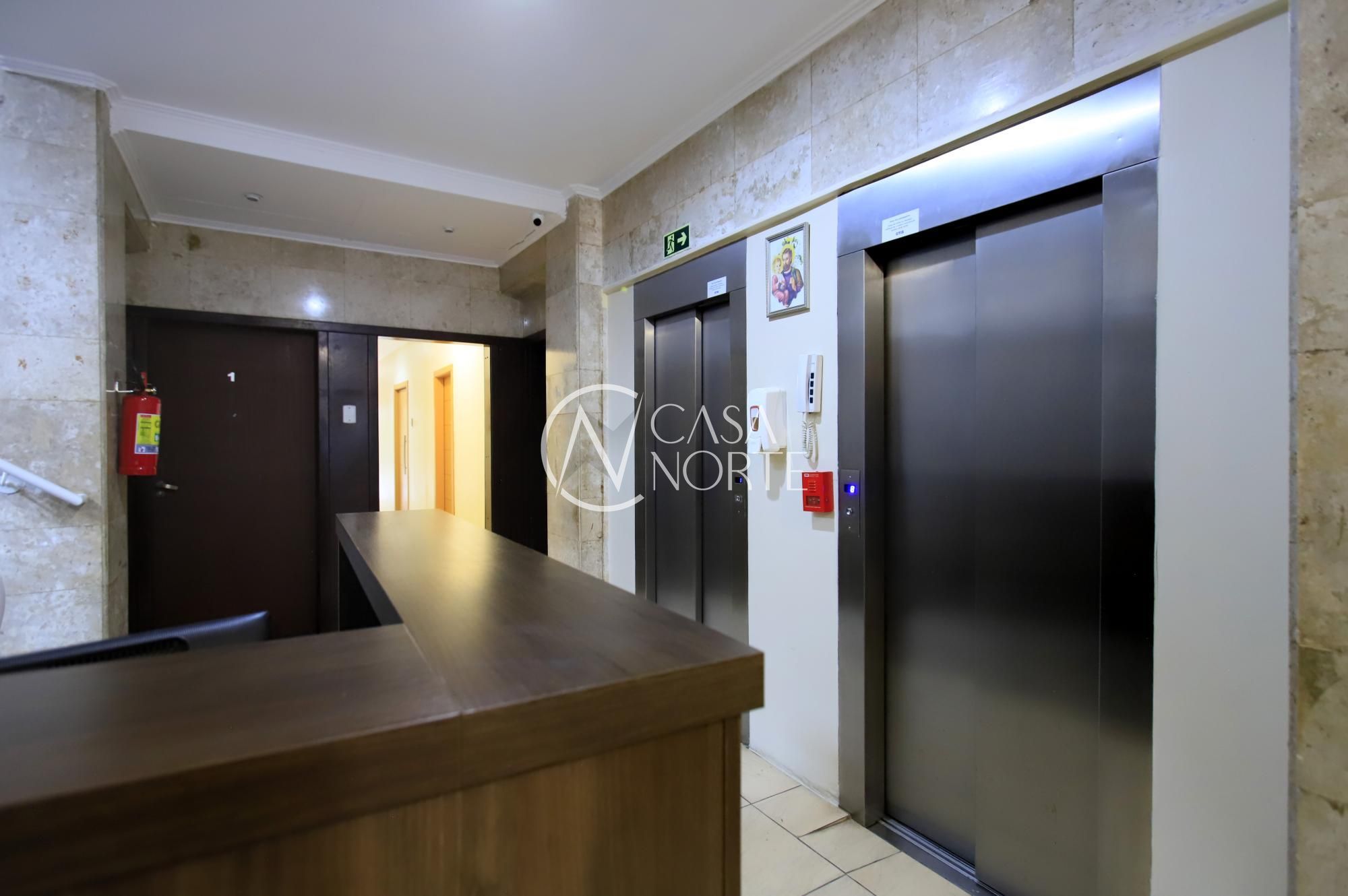 Apartamento à venda com 3 quartos, 88m², 1 suíte, Avenida Alberto Bins no bairro Centro Histórico em Porto Alegre