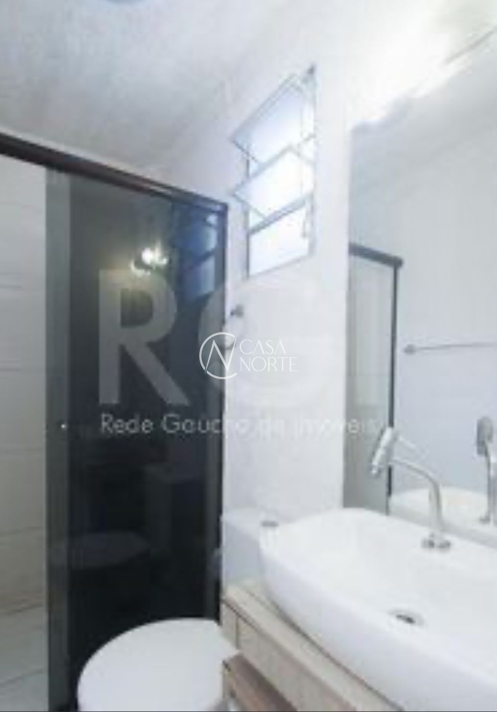 Apartamento à venda com 2 quartos, 42m², 1 vaga, Rua Egydio Pedro Flach no bairro Jardim Leopoldina em Porto Alegre