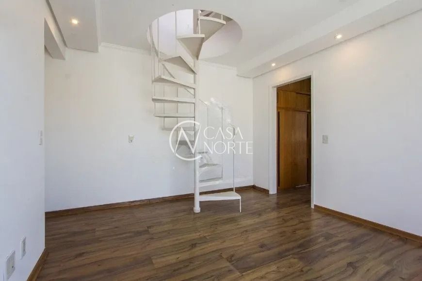 Cobertura à venda com 1 quarto, 89m², Rua Miguel Tostes no bairro Rio Branco em Porto Alegre