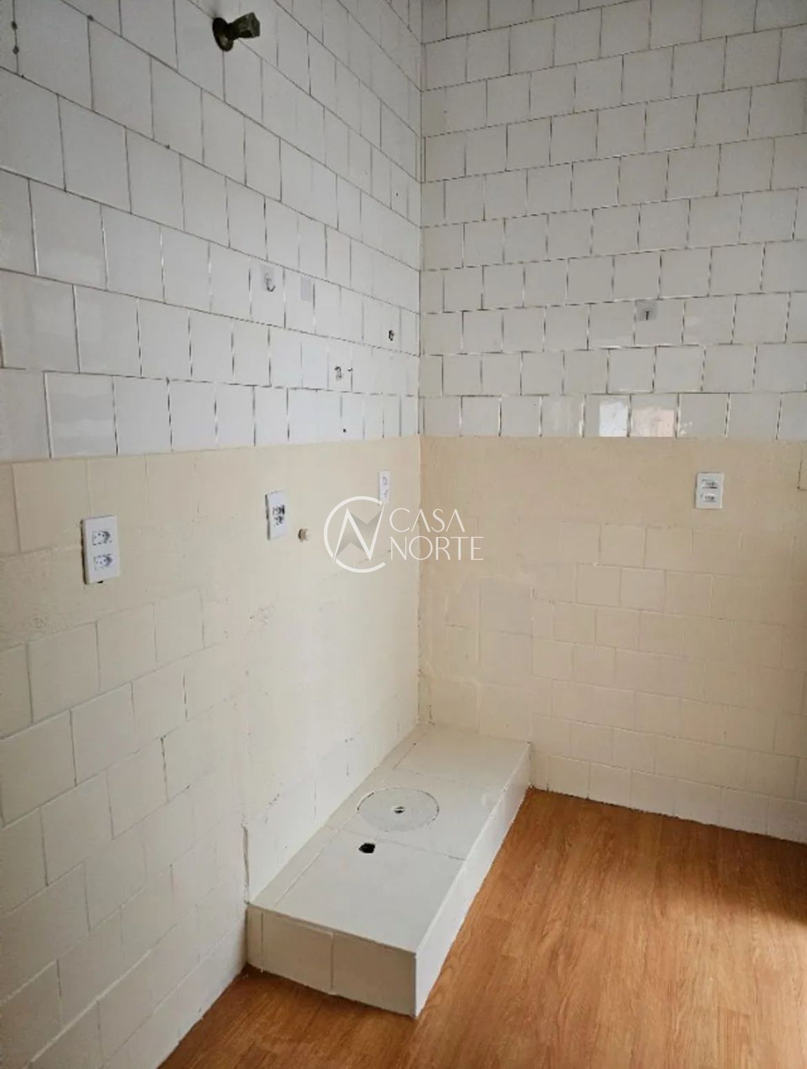 Apartamento à venda com 2 quartos, 56m², Avenida Bento Gonçalves no bairro Azenha em Porto Alegre