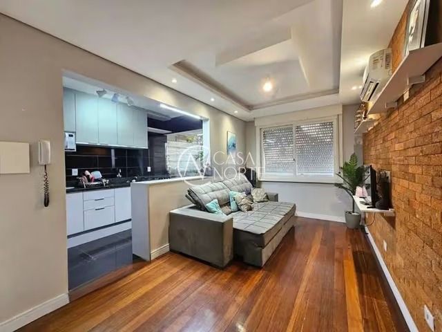 Apartamento à venda com 2 quartos, 62m², 1 vaga, Avenida Saturnino de Brito no bairro Vila Jardim em Porto Alegre