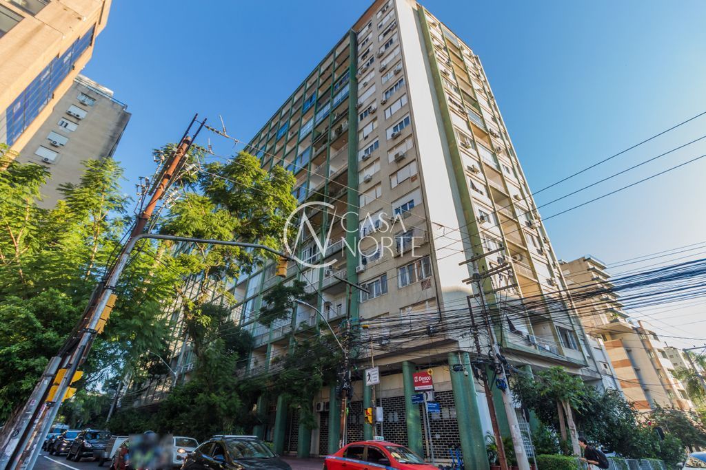Apartamento à venda com 3 quartos, 158m², 1 suíte, Rua Ramiro Barcelos no bairro Independência em Porto Alegre