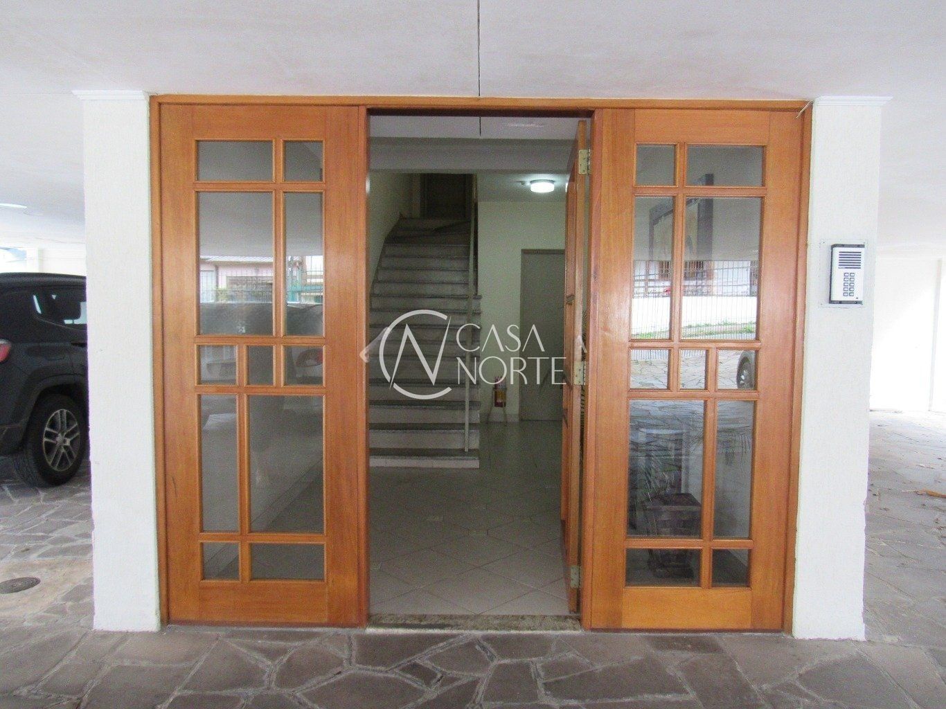 Apartamento à venda com 2 quartos, 64m², 2 vagas, Rua Doutor Ney Cabral no bairro Nonoai em Porto Alegre