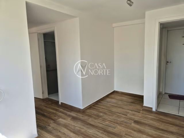 Apartamento à venda com 2 quartos, 42m², 1 vaga, Rua Gabriel Franco da Luz no bairro Sarandi em Porto Alegre