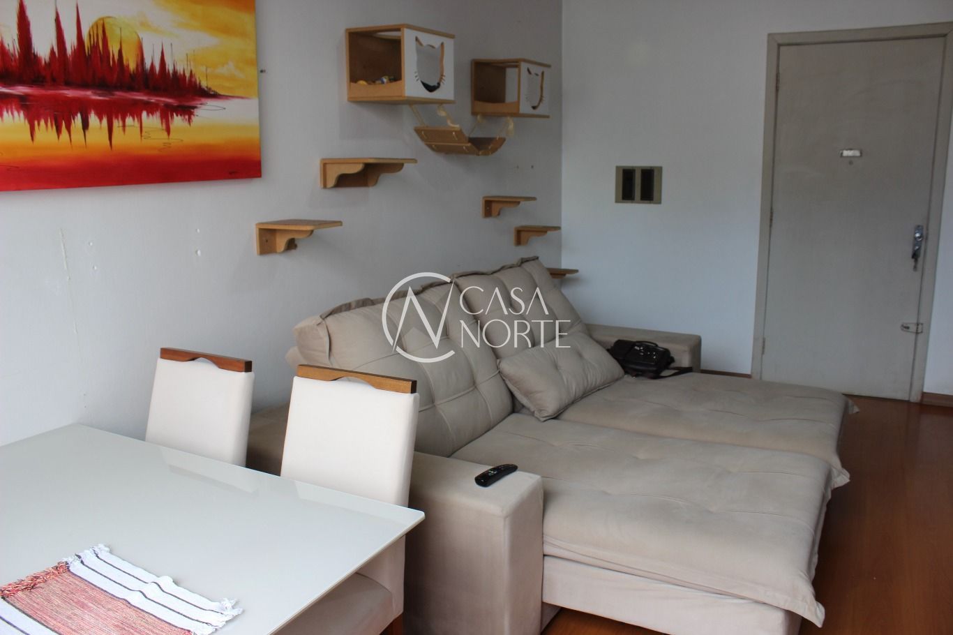 Apartamento à venda com 3 quartos, 75m², 1 suíte, Rua Liberdade no bairro Rio Branco em Porto Alegre