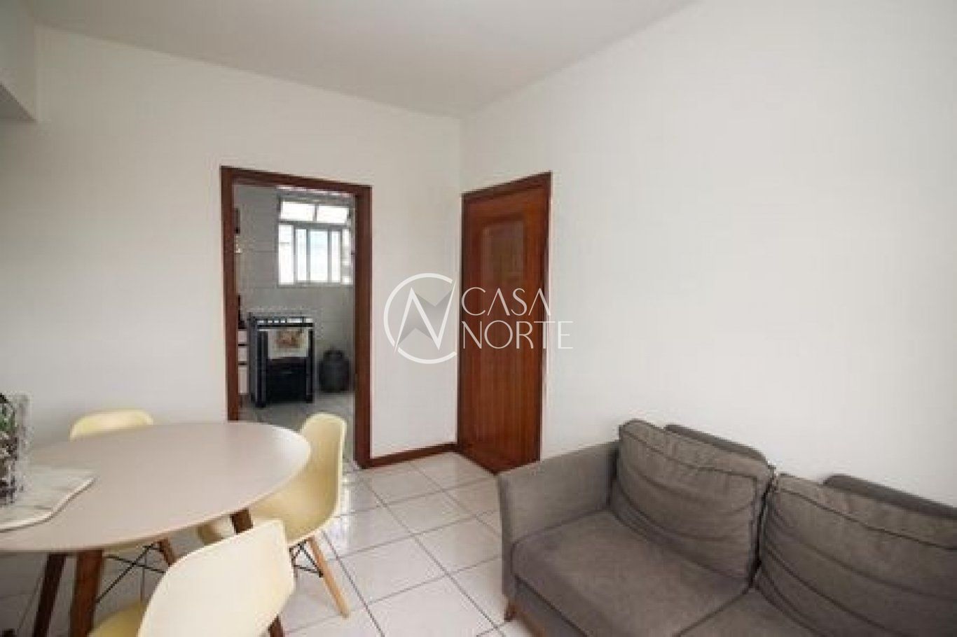 Apartamento à venda com 2 quartos, 48m², Travessa Escobar no bairro Camaquã em Porto Alegre