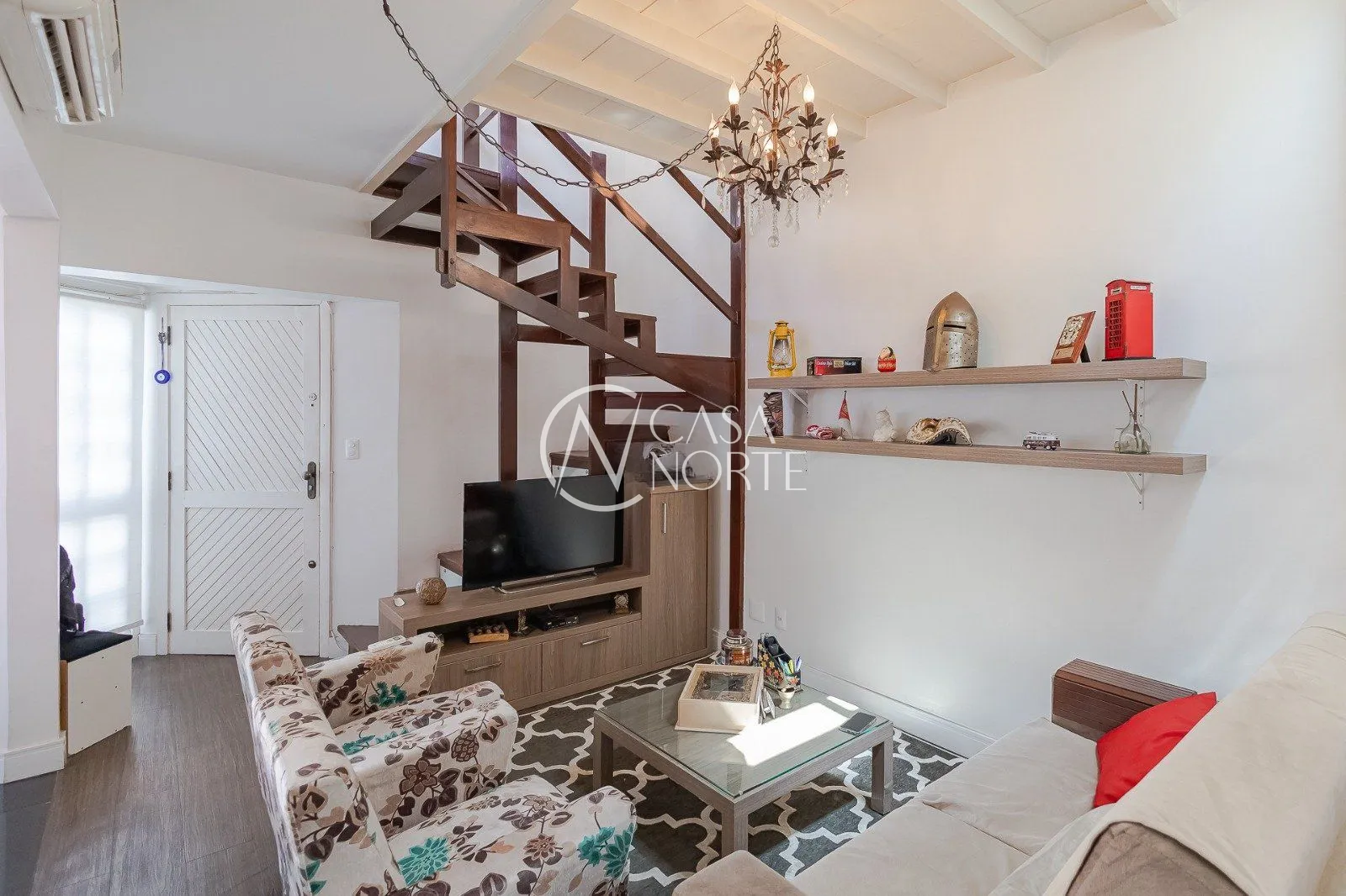 Cobertura à venda com 2 quartos, 129m², 1 suíte, 1 vaga, Rua Vasco da Gama no bairro Rio Branco em Porto Alegre