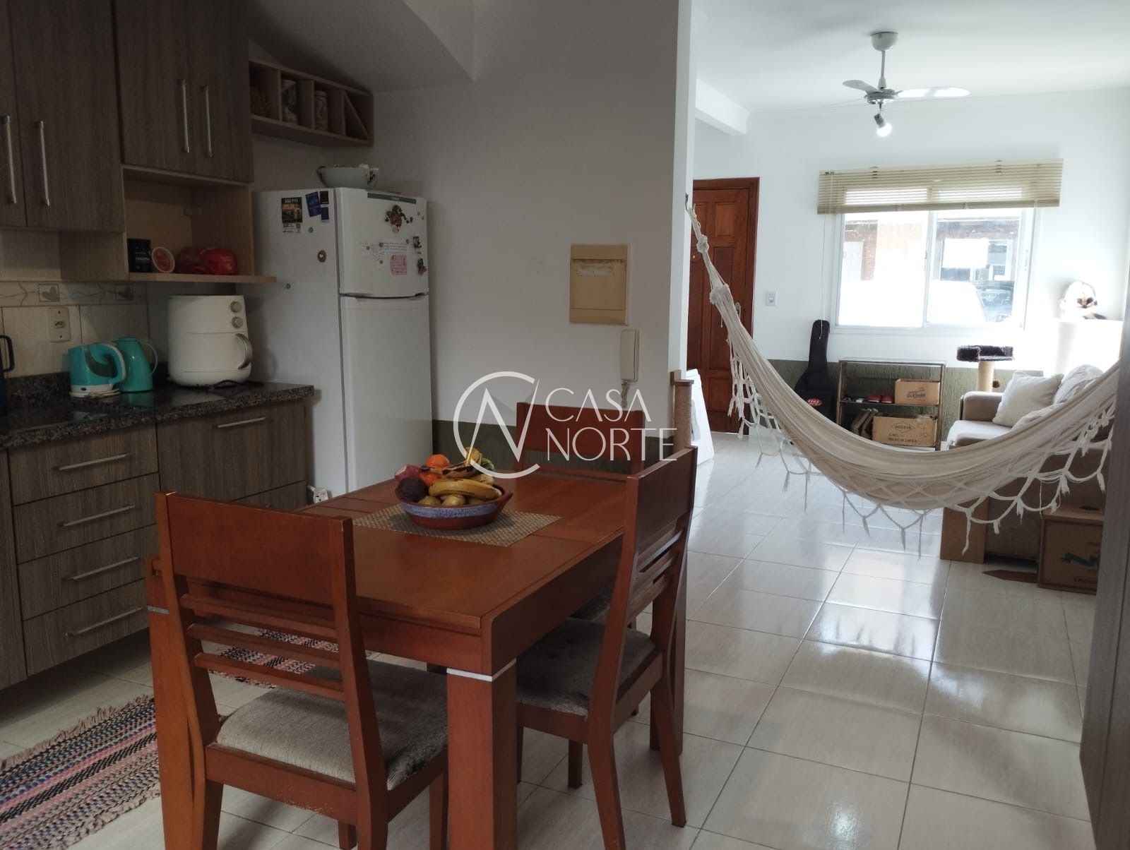 Casa de Condomínio à venda com 2 quartos, 97m², 1 suíte, 1 vaga, Rua Dorival Castilhos Machado no bairro Aberta dos Morros em Porto Alegre