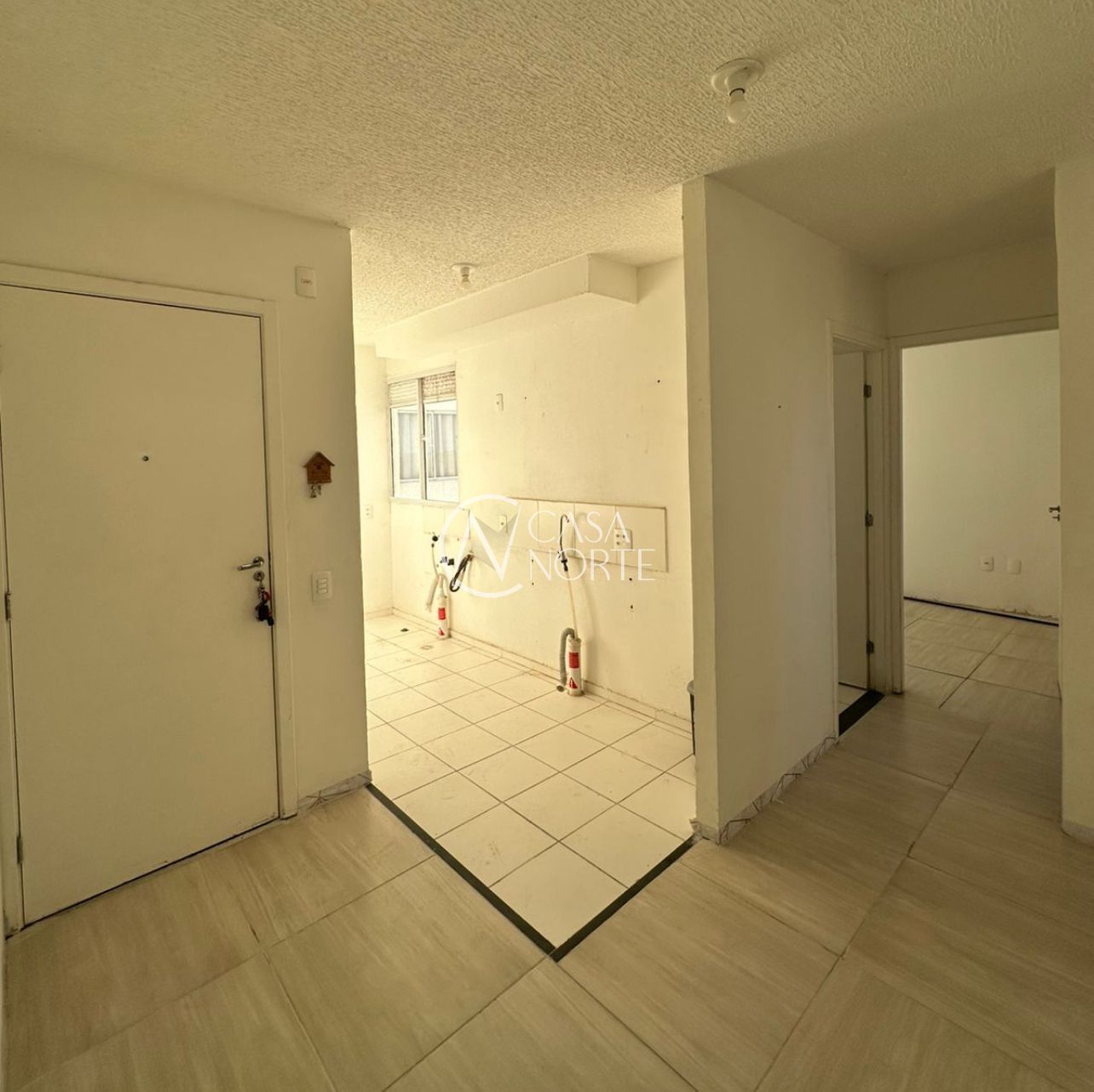 Apartamento à venda com 2 quartos, 41m², 1 vaga, Rua Inocêncio de Oliveira Alves no bairro Rubem Berta em Porto Alegre