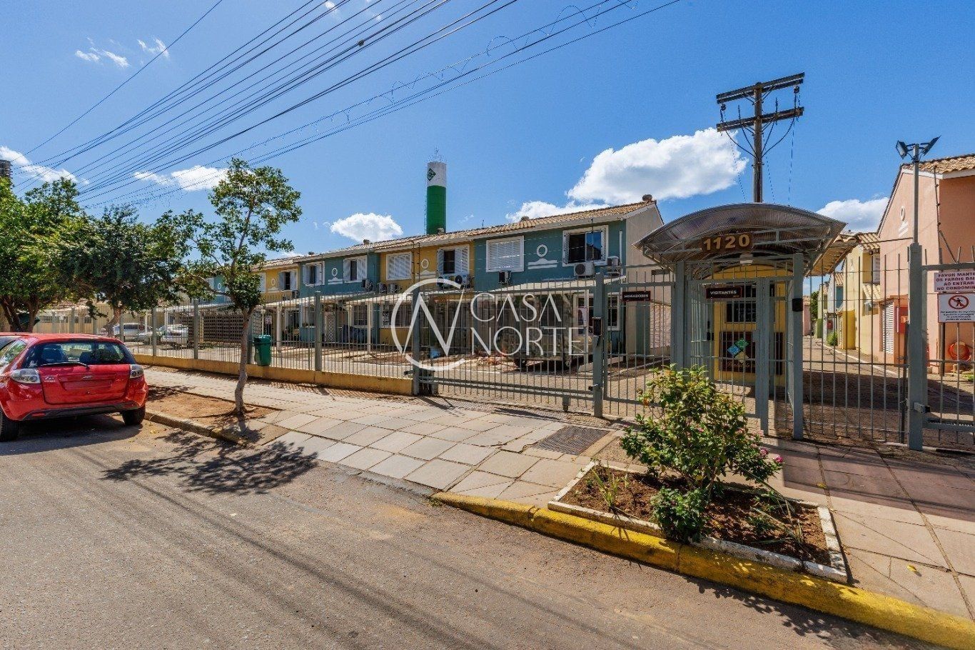 Casa de Condomínio à venda com 2 quartos, 66m², 1 vaga, Avenida Faria Lobato no bairro Sarandi em Porto Alegre