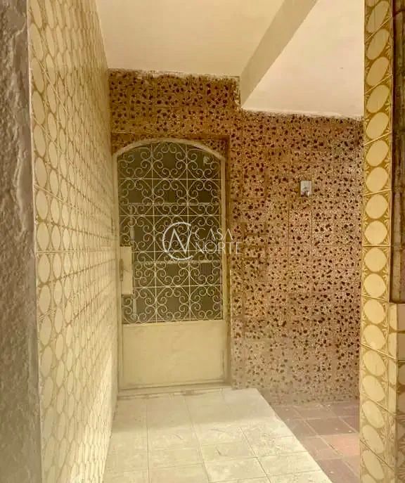 Casa à venda com 2 quartos, 109m², 1 suíte, 2 vagas, Rua Sylvio Sanson no bairro Sarandi em Porto Alegre