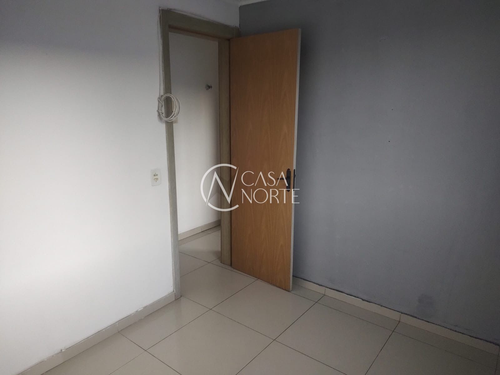 Apartamento à venda com 2 quartos, 42m², 1 vaga, Avenida Juscelino Kubitschek de Oliveira no bairro Jardim Leopoldina em Porto Alegre