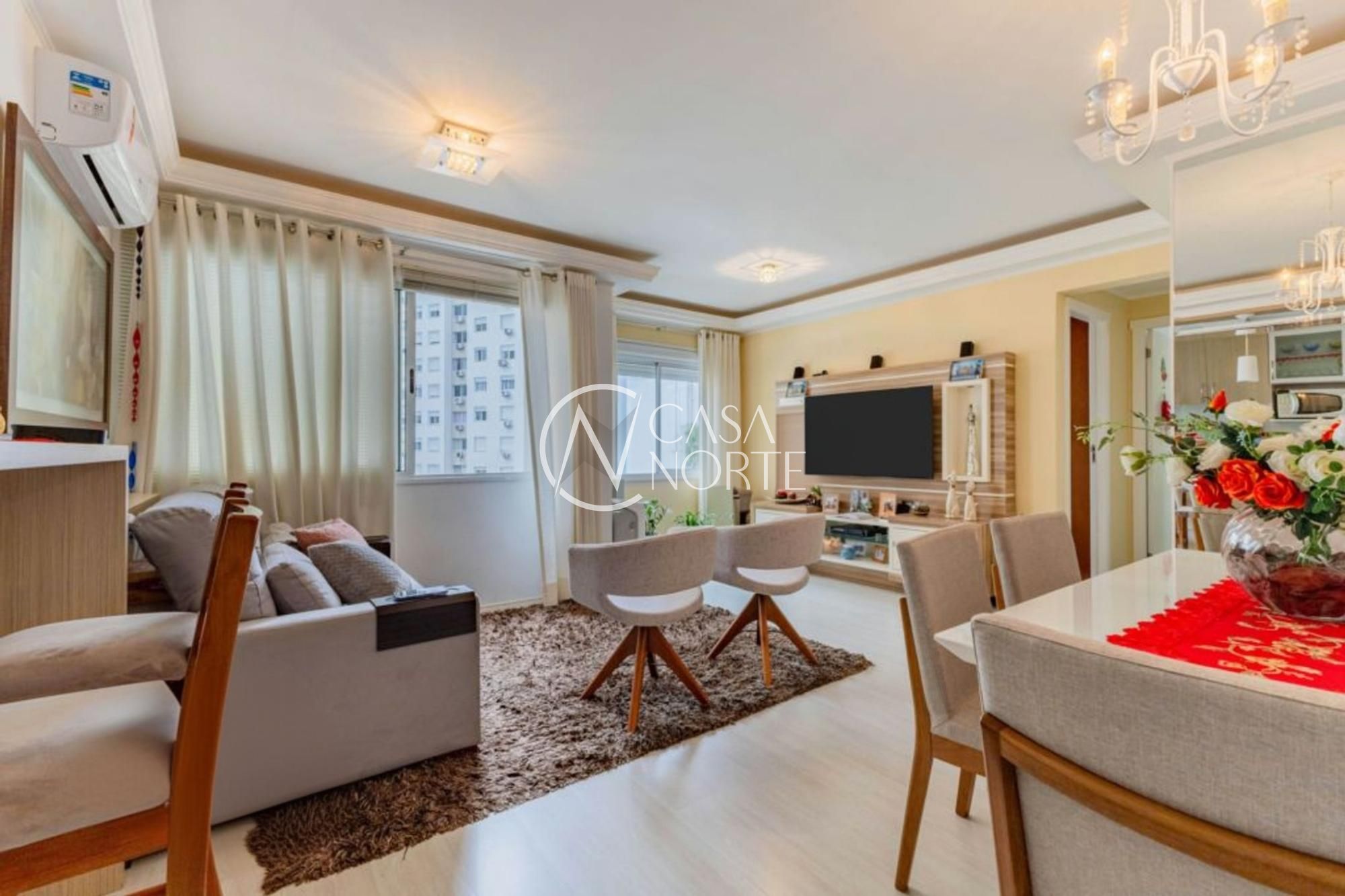 Apartamento à venda com 3 quartos, 65m², 1 suíte, 1 vaga, Avenida Dom Cláudio José Gonçalves Ponce de Leão no bairro Vila Ipiranga em Porto Alegre