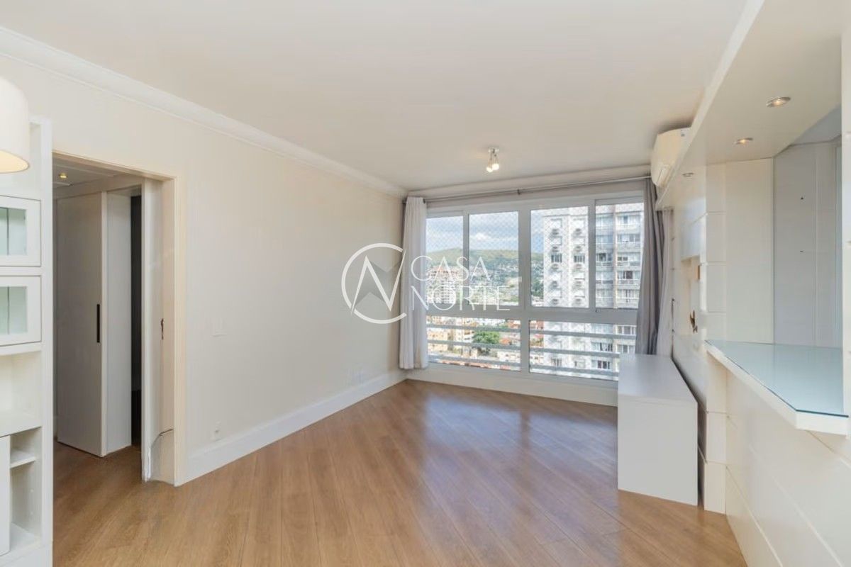 Apartamento à venda com 2 quartos, 70m², 1 suíte, 2 vagas, Rua Felizardo no bairro Jardim Botânico em Porto Alegre