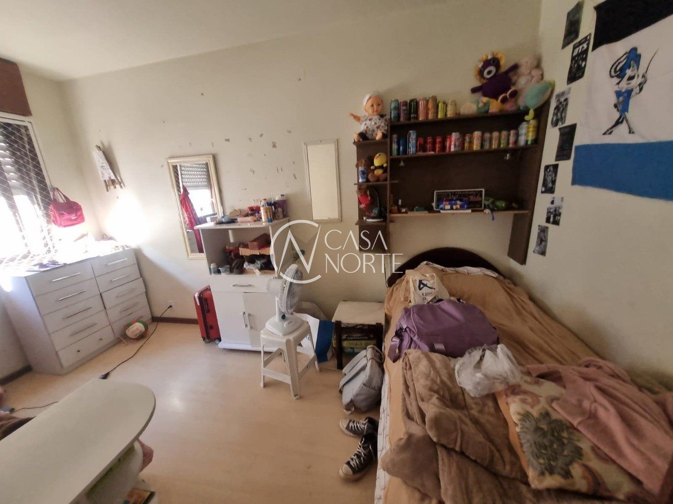 Apartamento à venda com 3 quartos, 101m², 1 suíte, 1 vaga, Rua Peri Machado no bairro Menino Deus em Porto Alegre