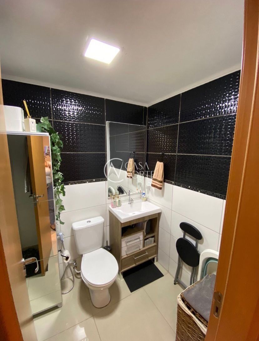 Apartamento à venda com 2 quartos, 42m², 1 vaga, Rua Ada Vaz Cabeda no bairro Jardim Leopoldina em Porto Alegre