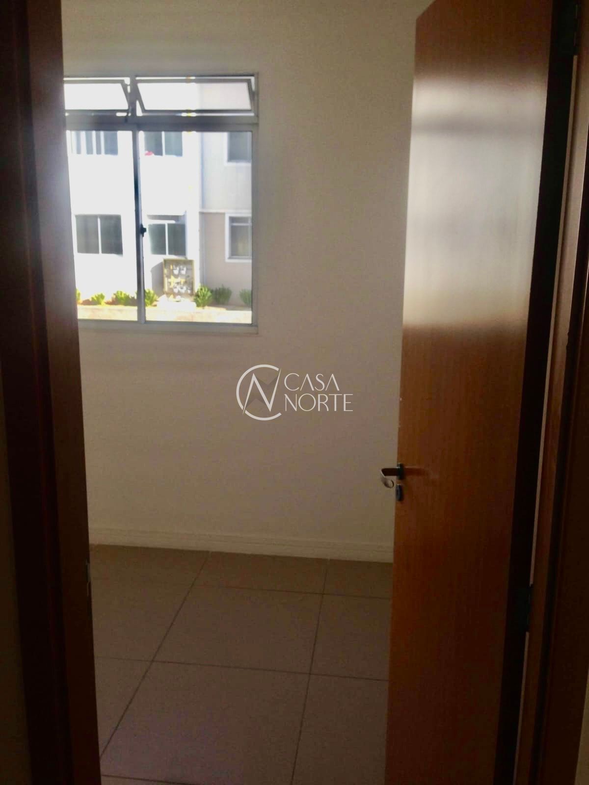 Apartamento à venda com 2 quartos, 42m², 2 vagas, Rua Ada Vaz Cabeda no bairro Jardim Leopoldina em Porto Alegre