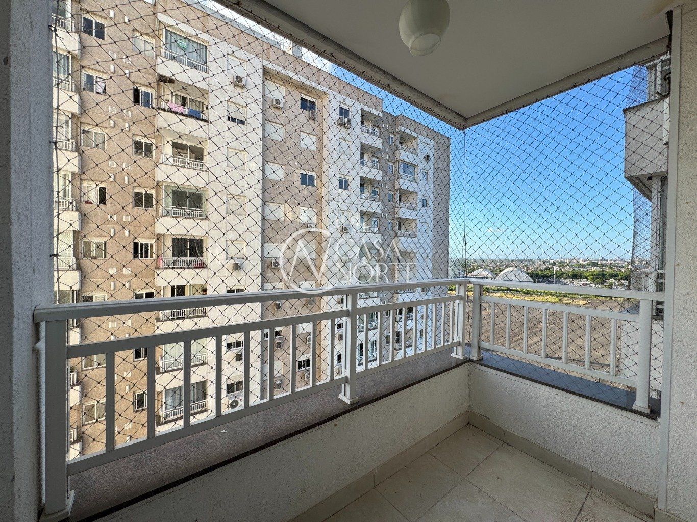 Apartamento à venda com 2 quartos, 55m², 1 suíte, 1 vaga, Rua Airton Ferreira da Silva no bairro Farrapos em Porto Alegre