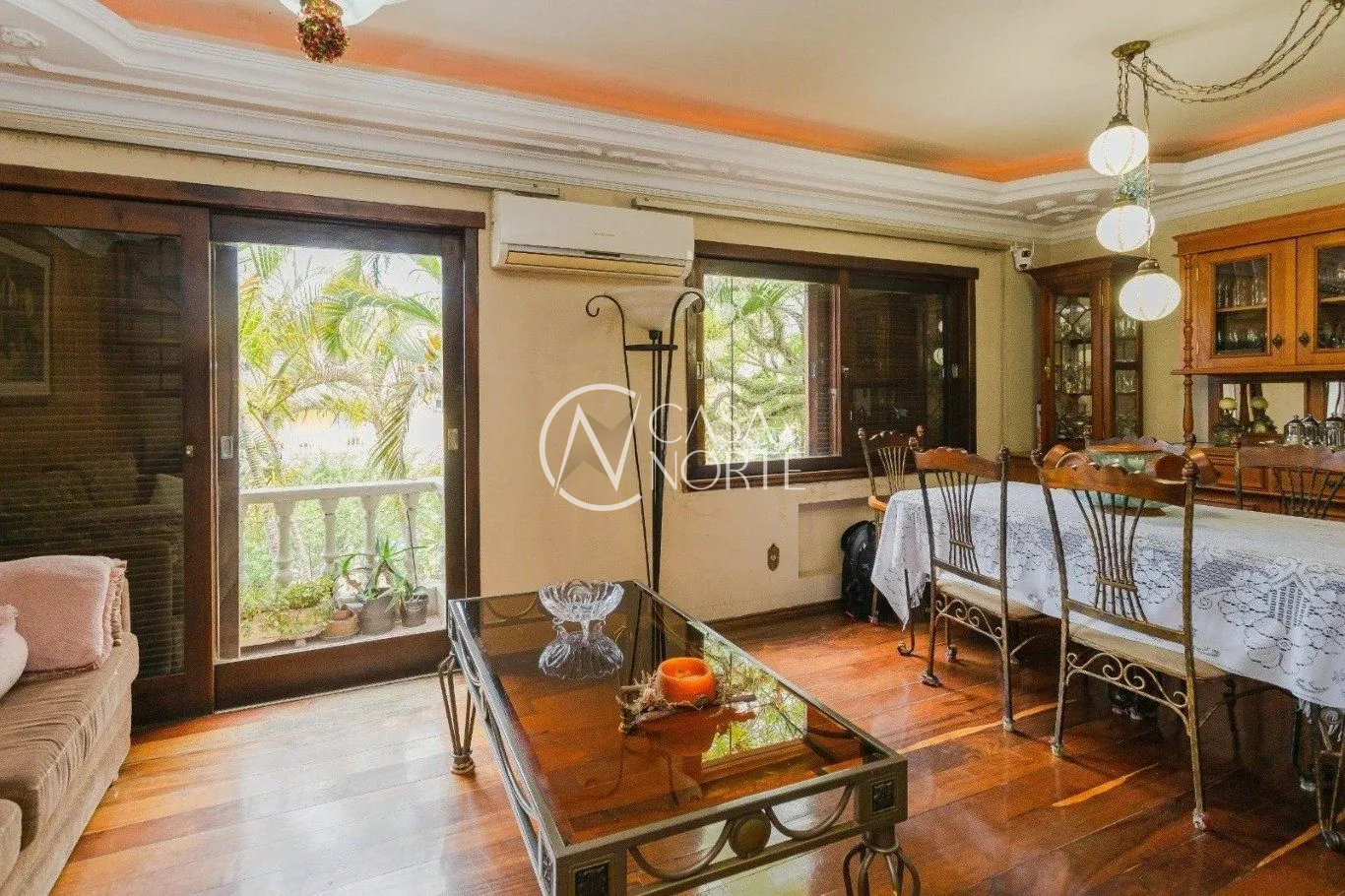 Cobertura à venda com 3 quartos, 222m², 1 suíte, 2 vagas, Rua Doutor Ernesto Ludwig no bairro Chácara das Pedras em Porto Alegre