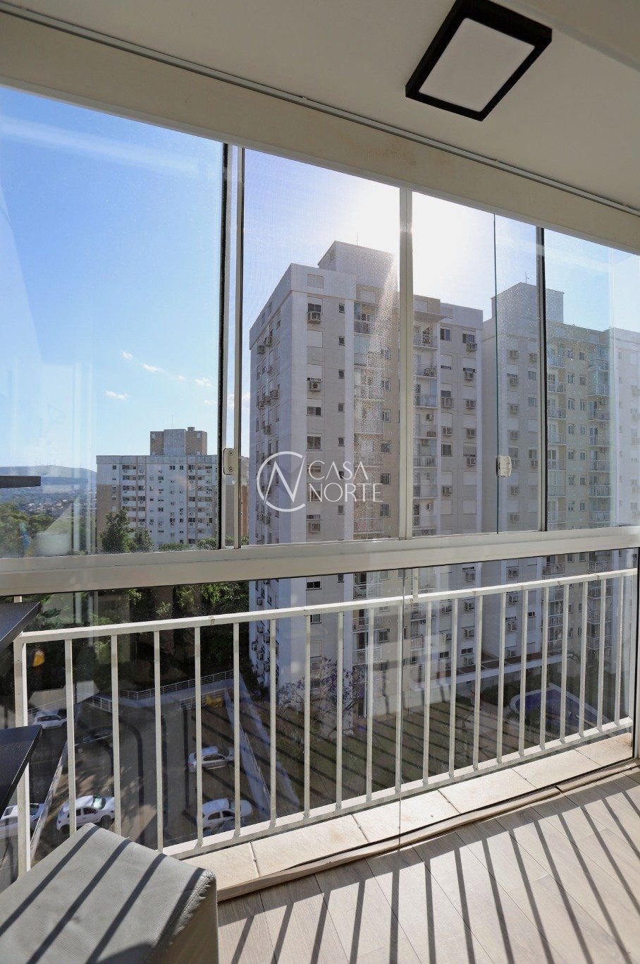 Apartamento à venda com 2 quartos, 62m², 1 suíte, 1 vaga, Rua Abram Goldsztein no bairro Jardim Carvalho em Porto Alegre