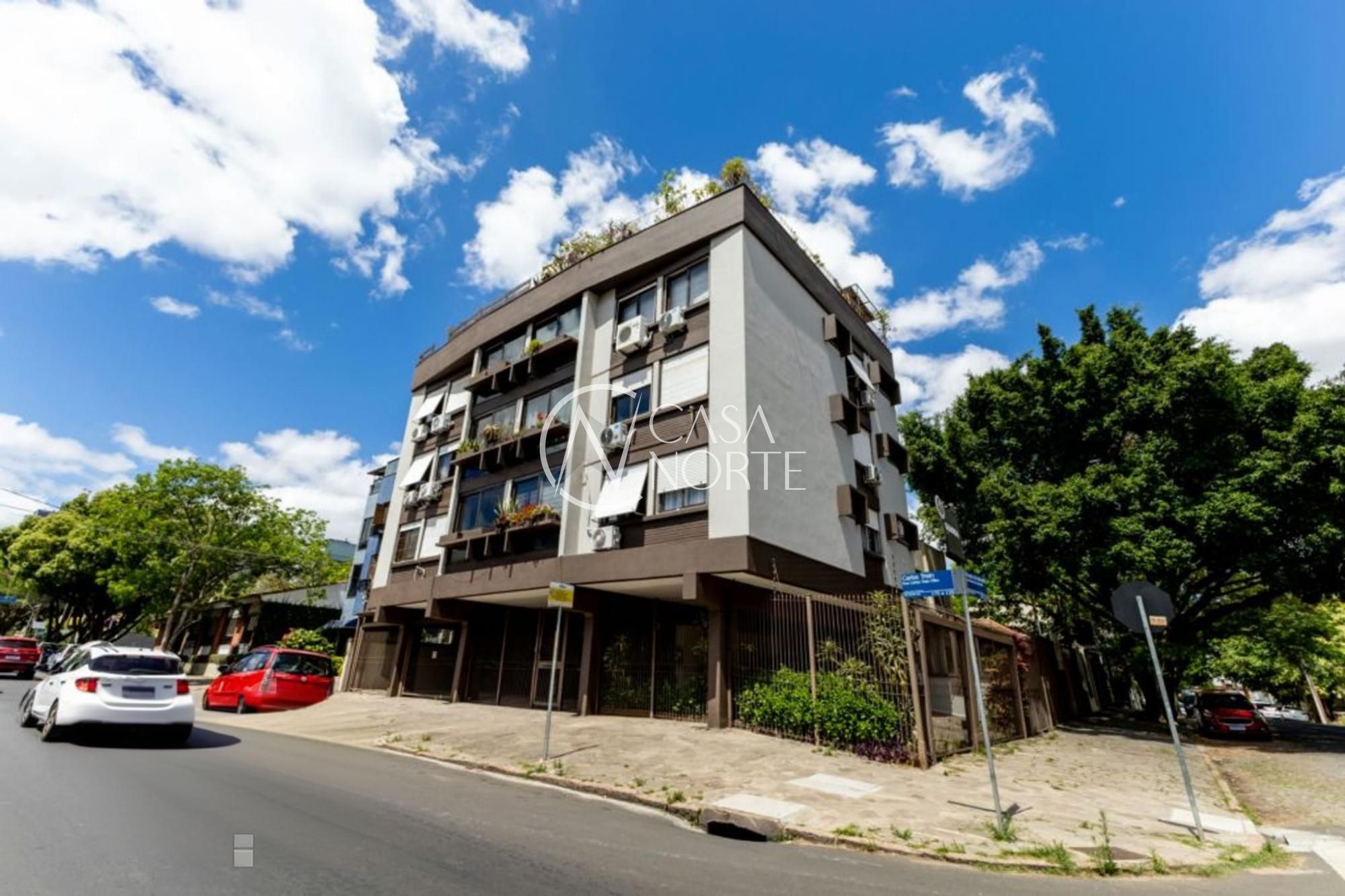 Apartamento à venda com 2 quartos, 84m², 1 suíte, 1 vaga, Rua Carlos Trein Filho no bairro Auxiliadora em Porto Alegre