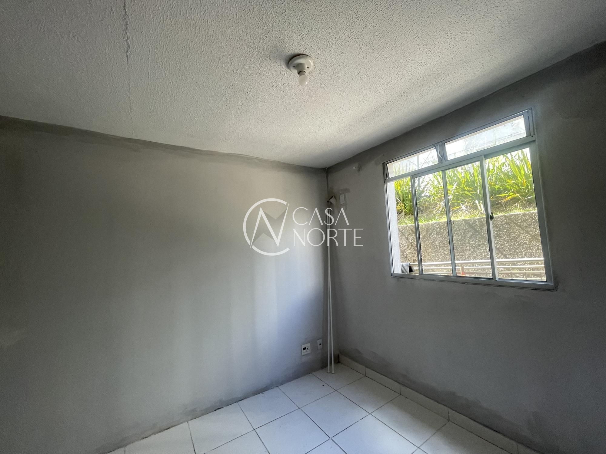 Apartamento à venda com 1 quarto, 42m², 1 vaga, Rua Ada Vaz Cabeda no bairro Jardim Leopoldina em Porto Alegre