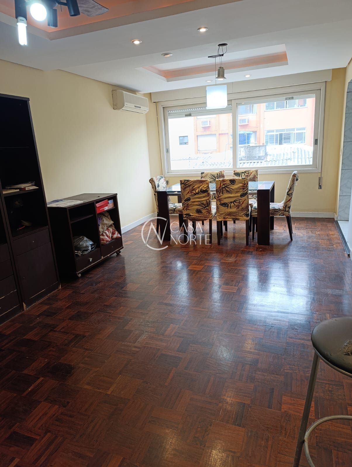 Apartamento à venda com 3 quartos, 117m², 1 suíte, 1 vaga, Rua General Souza Doca no bairro Petrópolis em Porto Alegre