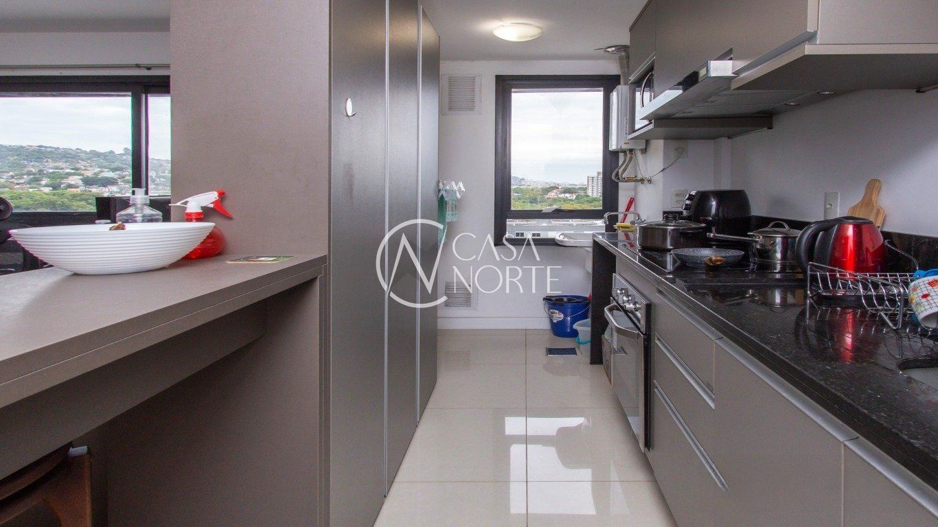 Apartamento à venda com 1 quarto, 47m², 1 suíte, 2 vagas, Avenida Ipiranga no bairro Azenha em Porto Alegre