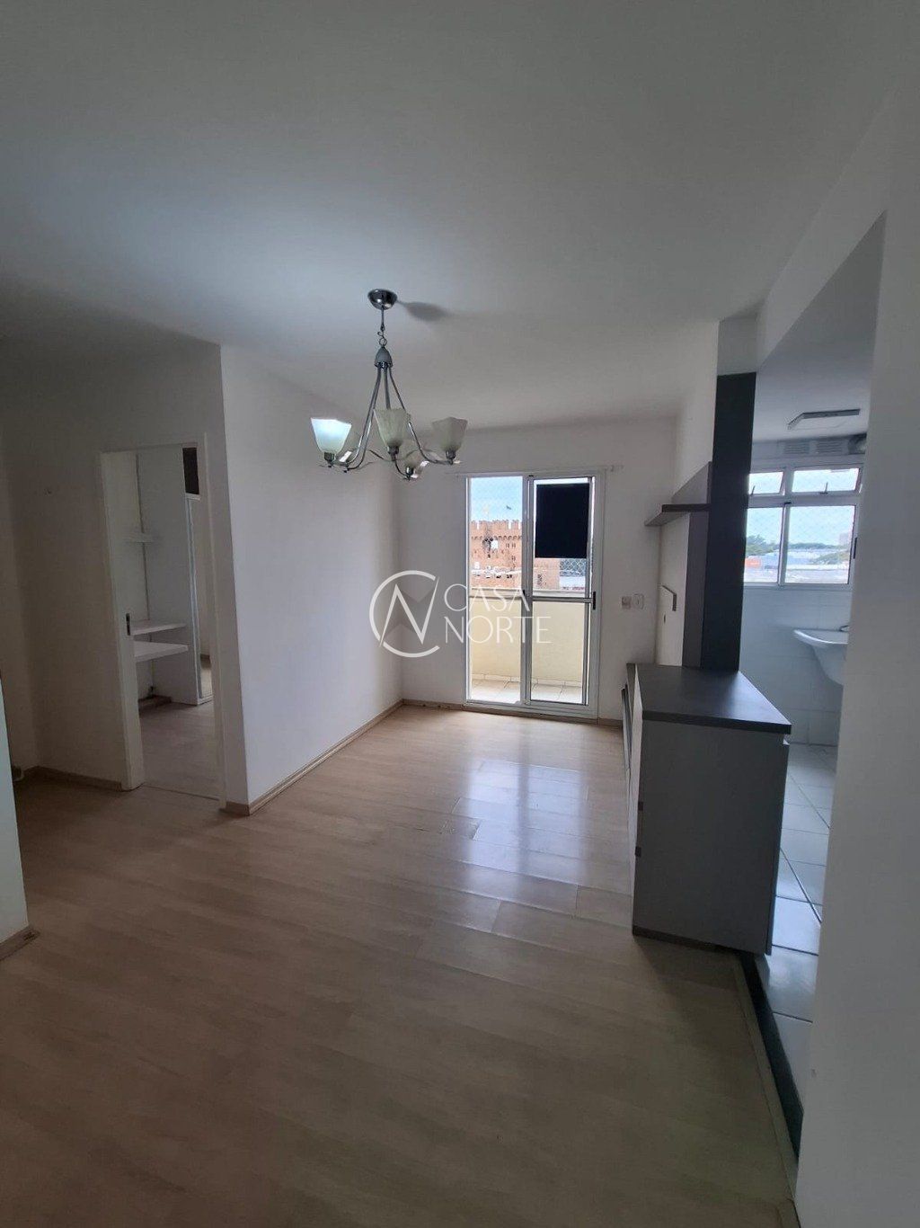 Apartamento à venda com 2 quartos, 52m², 1 suíte, 1 vaga, Avenida Assis Brasil no bairro São Sebastião em Porto Alegre